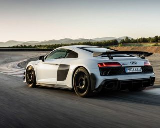 Very powerful Audi R8 presented